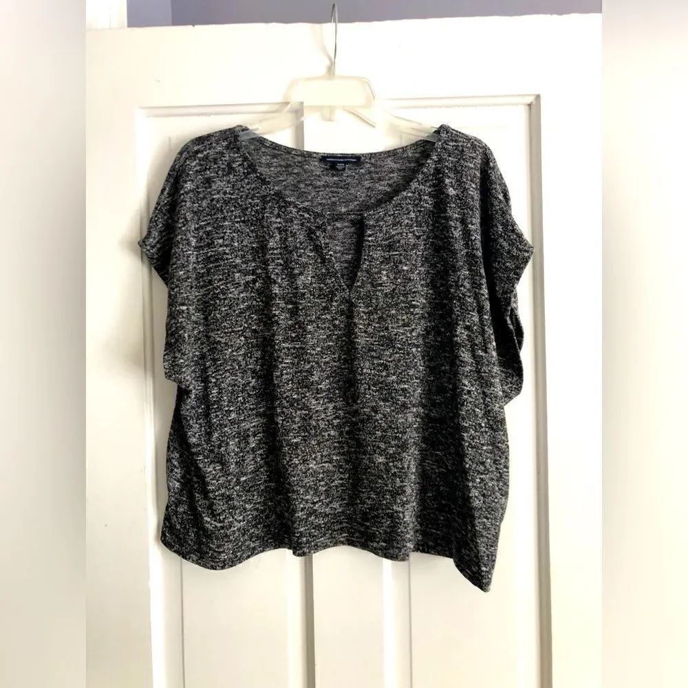 American Eagle Outfitters black heather short sleeve knit Top